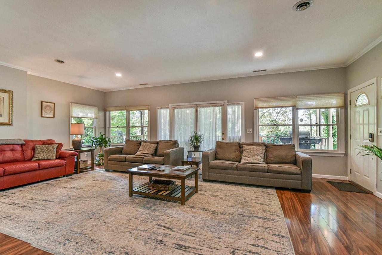 South Asheville Home With Hot Tub Just 11 Miles To Downtown المظهر الخارجي الصورة