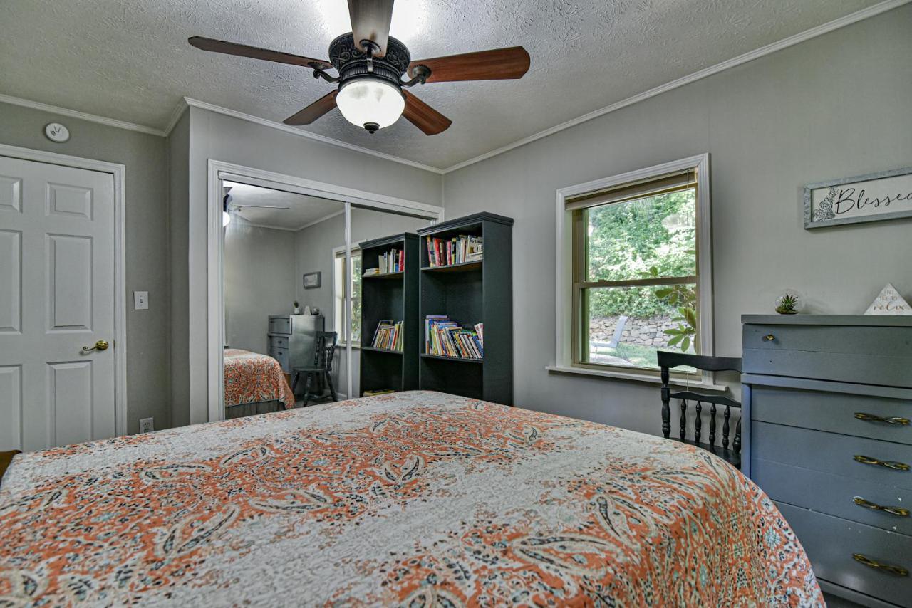 South Asheville Home With Hot Tub Just 11 Miles To Downtown المظهر الخارجي الصورة