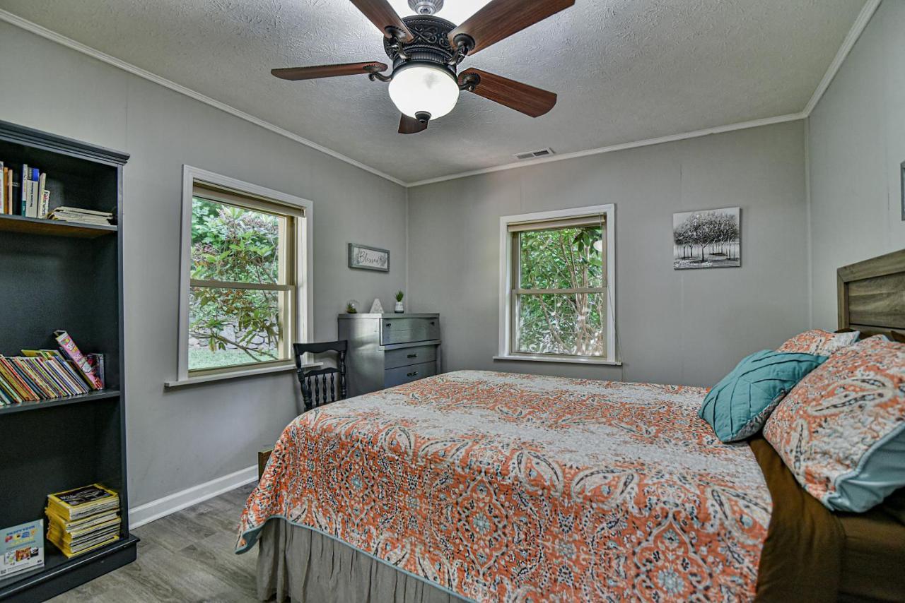 South Asheville Home With Hot Tub Just 11 Miles To Downtown المظهر الخارجي الصورة